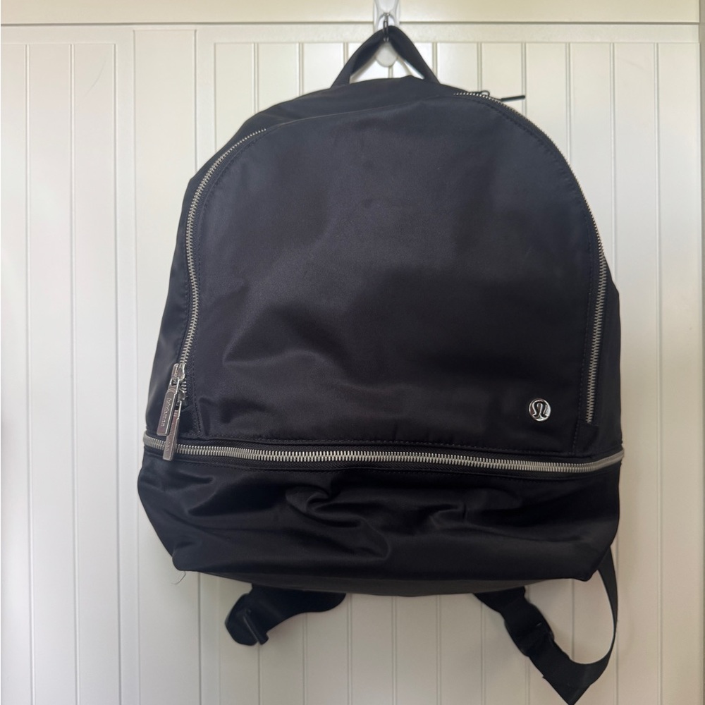 lululemon city adventurer backpack 20L